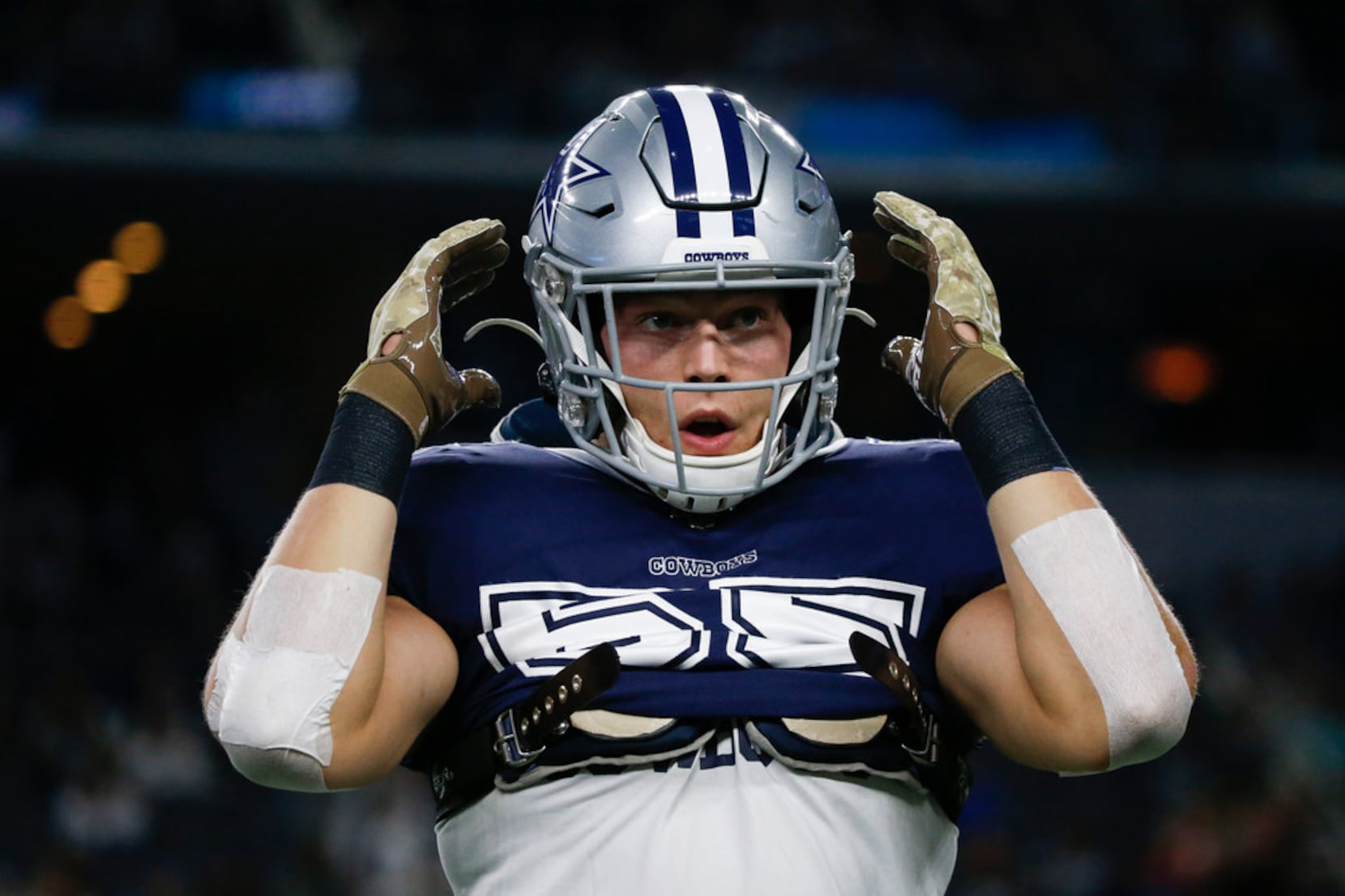 Sources: Cowboys LB Leighton Vander Esch expected to not play vs