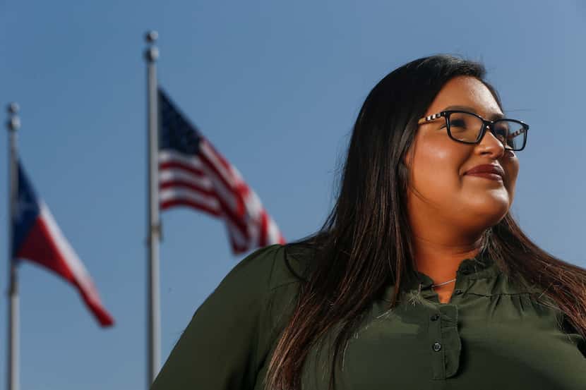 Sara Ramirez está a la espera de poder hacer su juramento como nueva ciudadana.