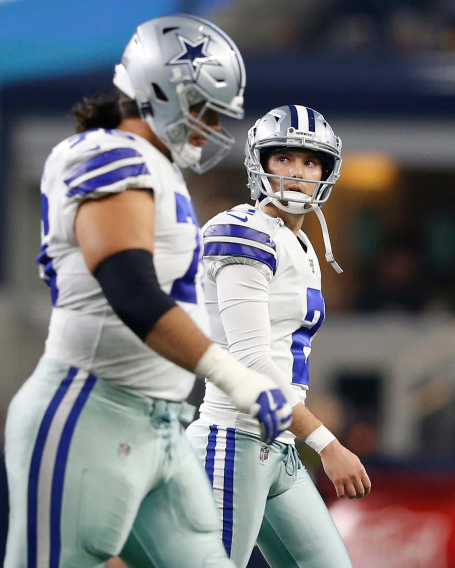 Dallas Cowboys kicker Brett Maher (2) looks up after missing a field goal attempt during the...
