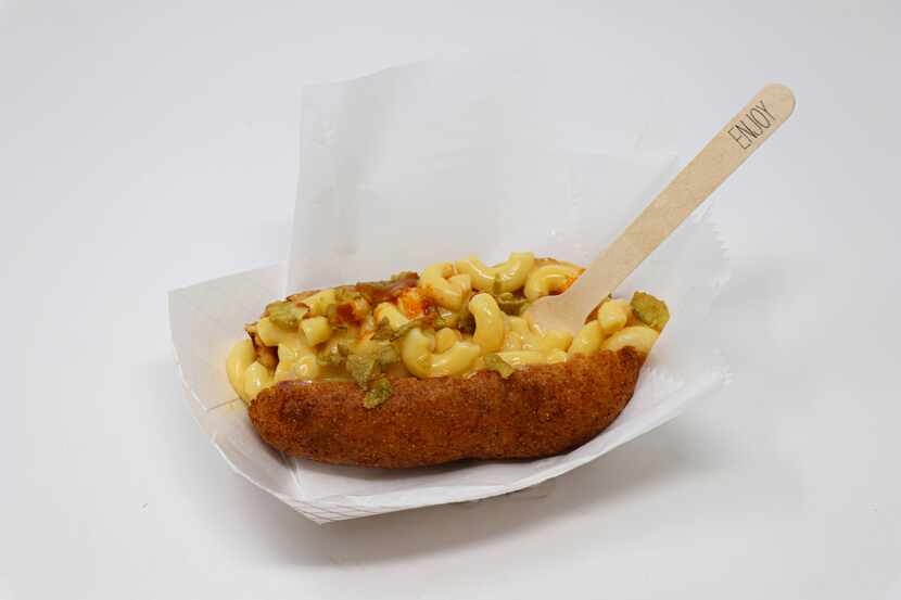 The Dallas Hot Bird Dog, called Dallas Hot for short, was the Fletcher family's first entry...