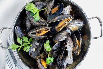 New Dallas restaurant RM 12:20 will serve mussels and other dishes with French flair. 