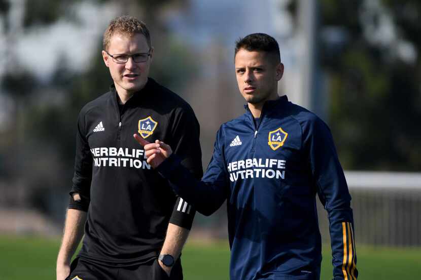 Javier "Chicharito" Hernández fue presentado con el LA Galaxy en enero.