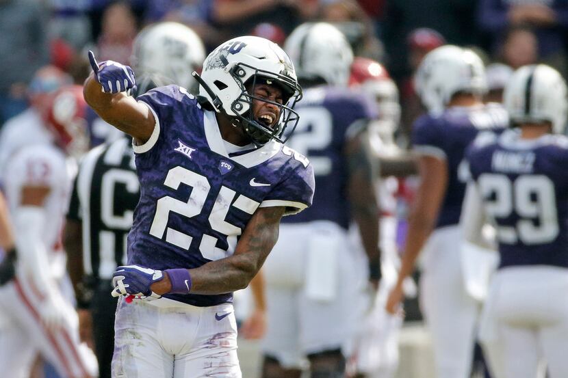 TCU Horned Frogs wide receiver KaVontae Turpin (25) celebrates his big first half output in...
