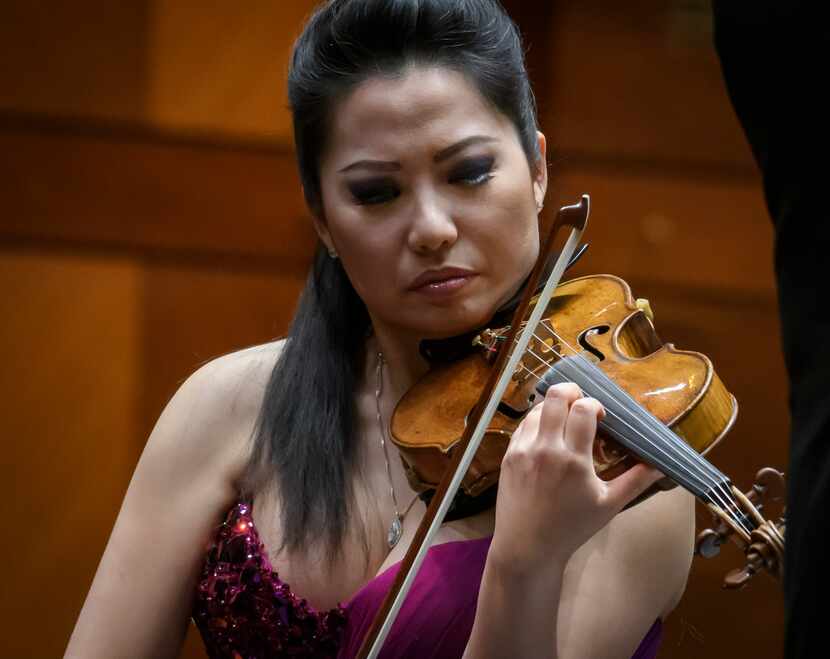 Soloist Sarah Chang performs Dvorak's Violin Concerto with the Fort Worth Symphony Orchestra...