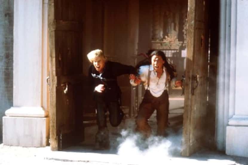 Owen Wilson (left) and Jackie Chan star in "SHANGHAI NOON" from Touchstone Pictures.