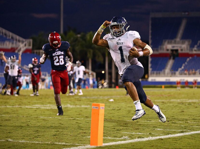 BOCA RATON, FL - OCTOBER 10: Darik Dillard #1 of the Rice Owls scores the game-winning...