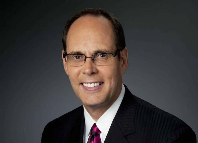 Ernie Johnson has been a host and play-by-play voice for Turner broadcastng.Turner broadcasting