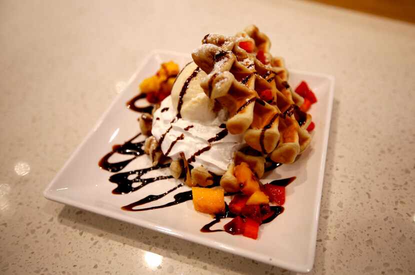 Strawberry Mango Waffle with Vanilla Ice Cream at Mango Mango Dessert. (Anja Schlein/Special...