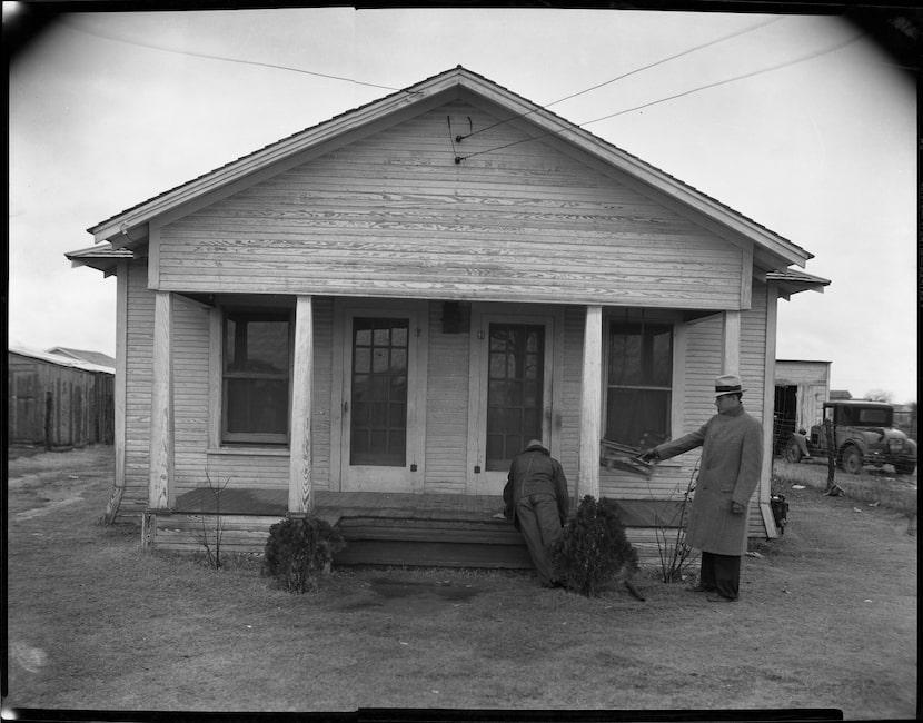 This undated photo says only: "Chief of Detectives Bill Decker, of the Dallas County...