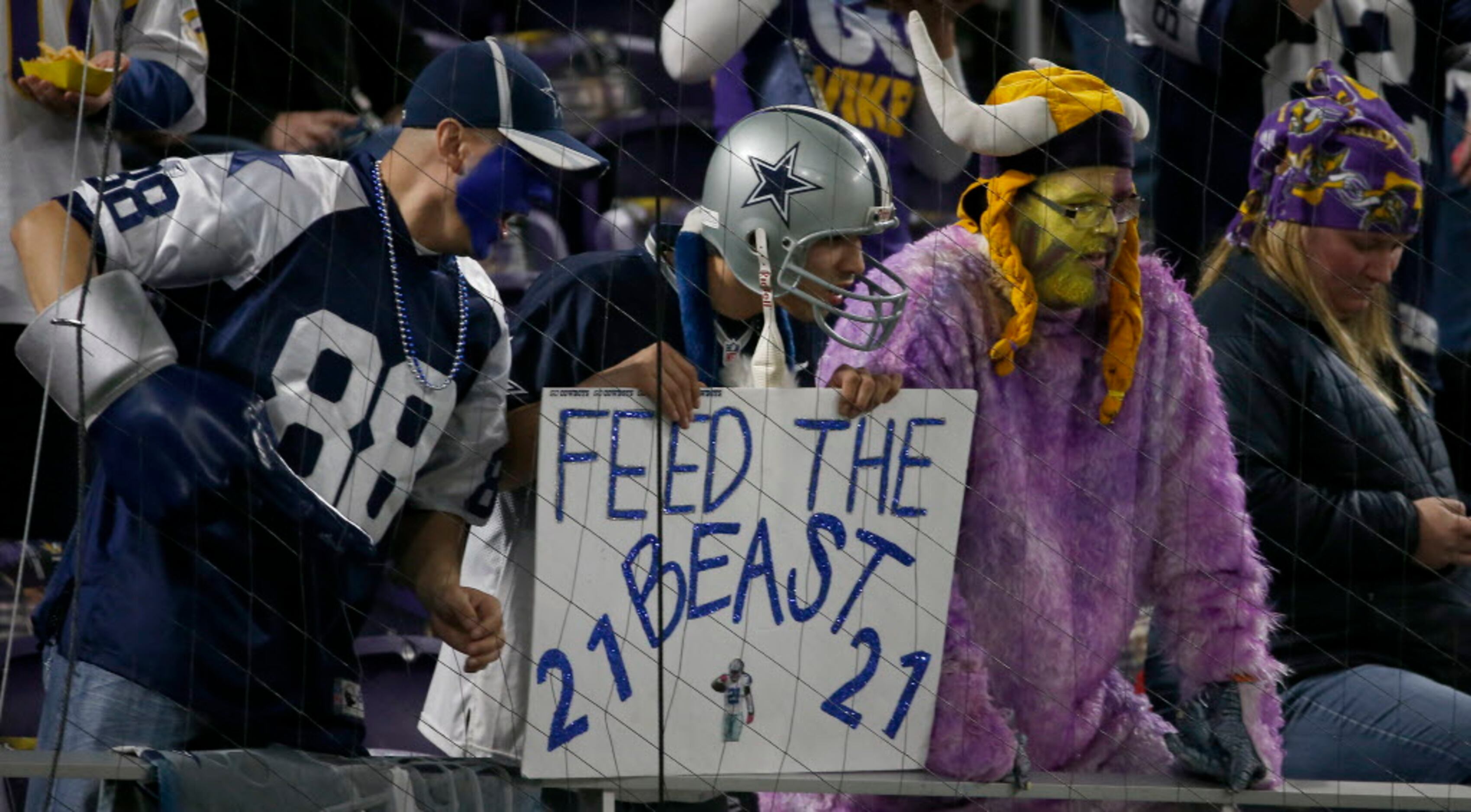 Minnesota Vikings, Dallas' next road opponent, drop plans to seek larger  crowds as virus spreads