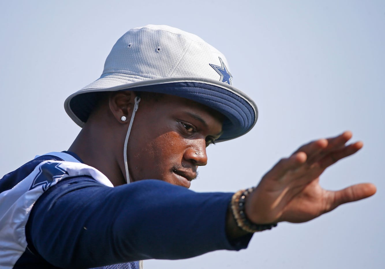 Flashback: Think Cowboys DE Randy Gregory is a pothead? Let him