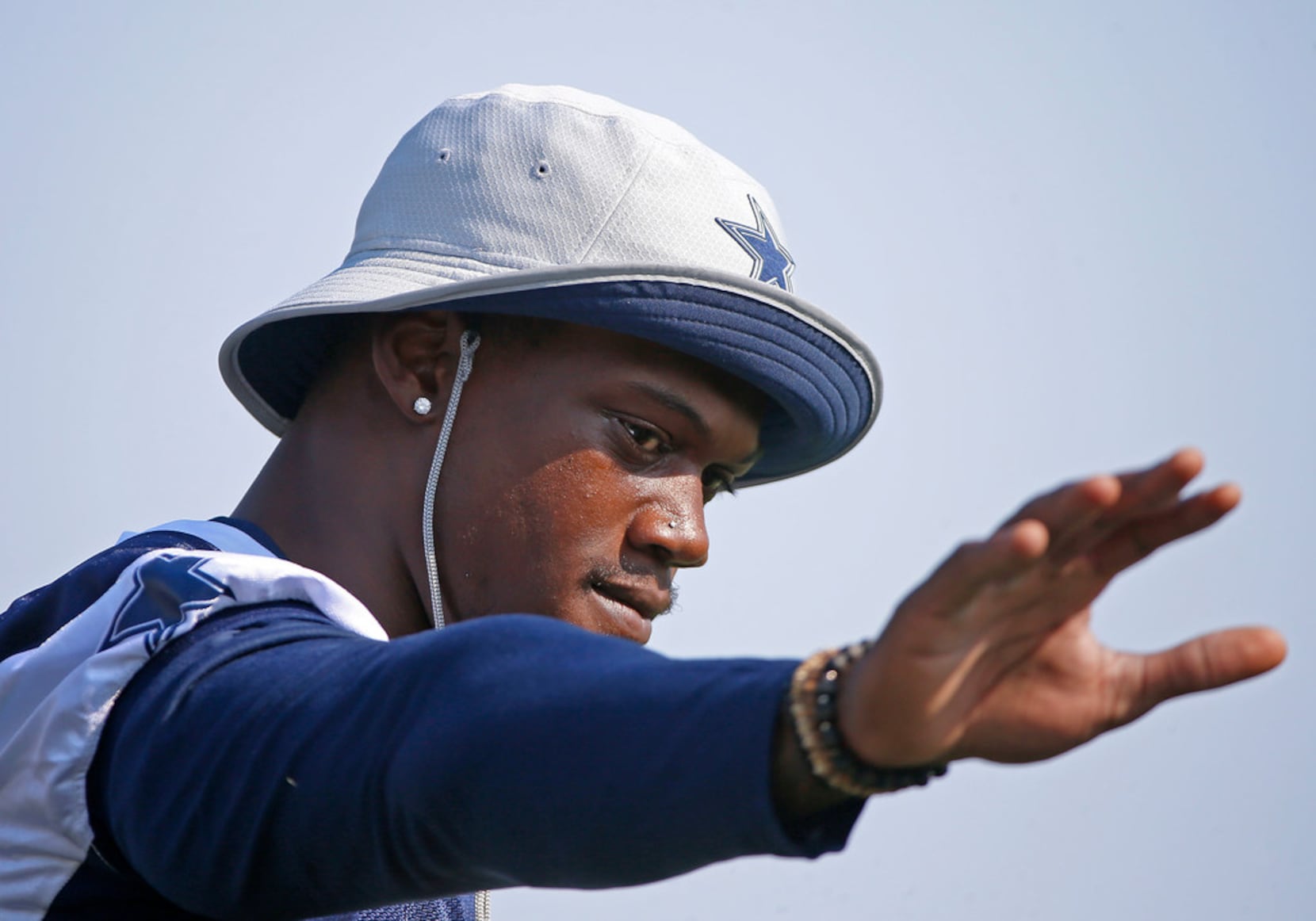 dallas cowboys bucket hat white