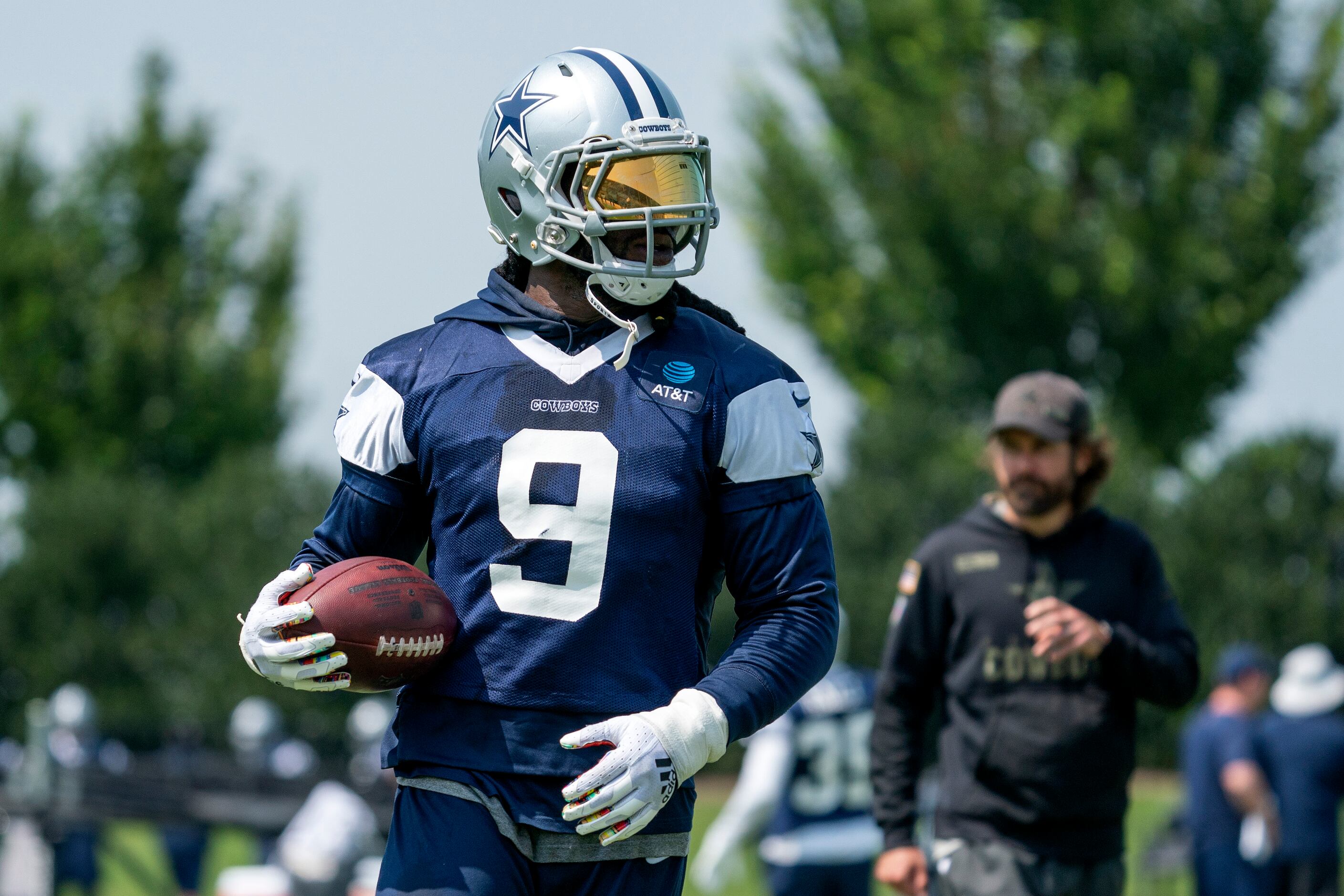 Dallas Cowboys LB Jaylon Smith making progress every day 