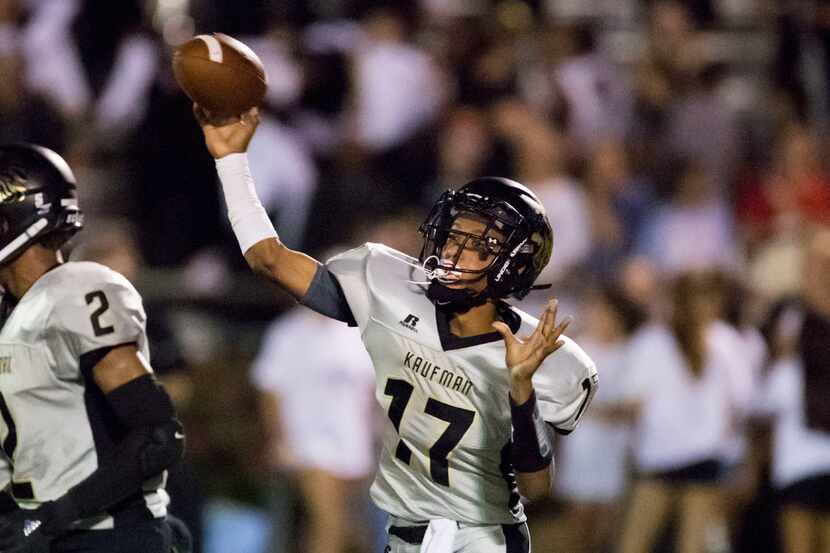 Kaufman Lions quarterback Trey Collier (17) passes the ball during the high school football...