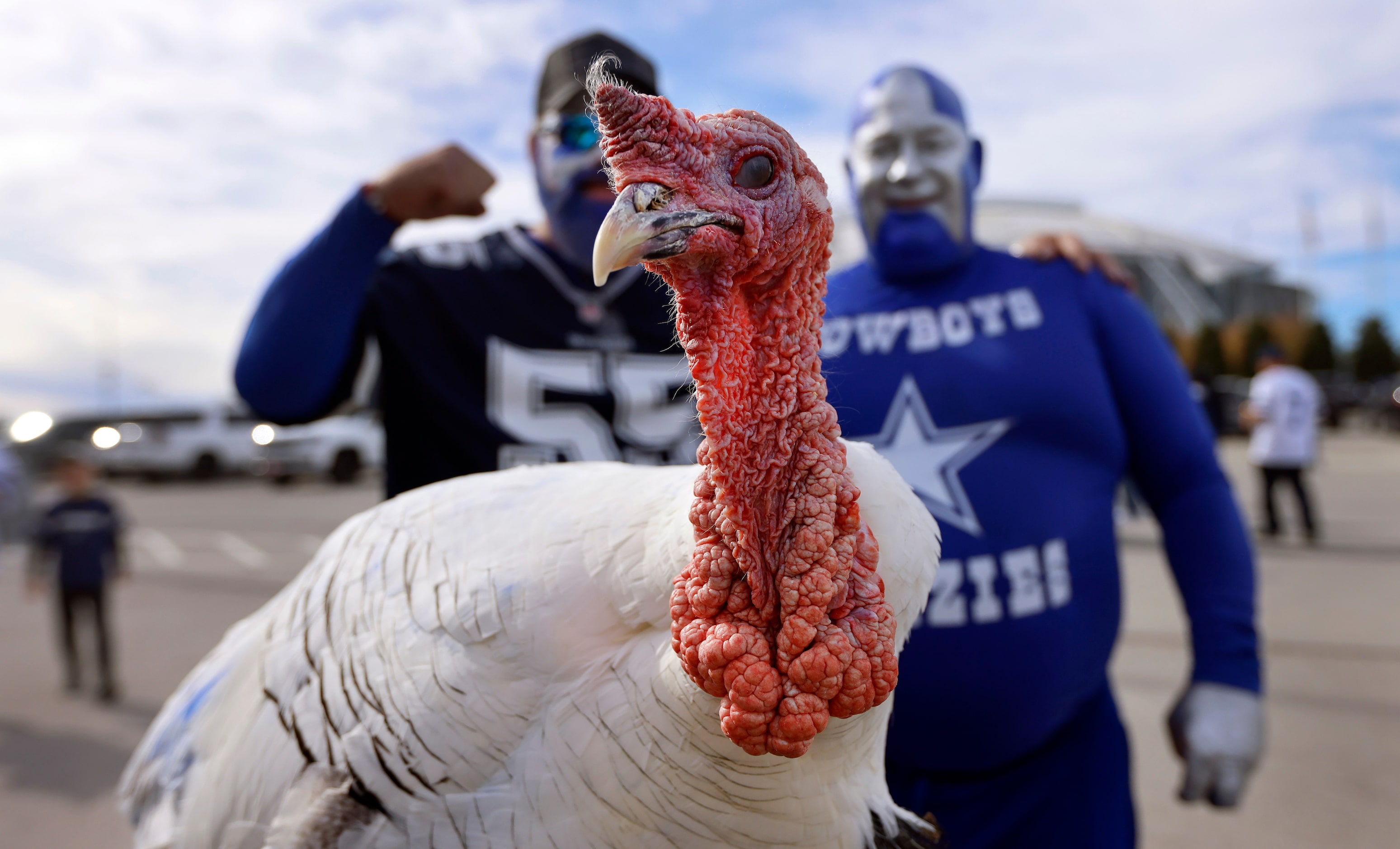 Like they do every year, Dallas Cowboys fans Doug Johnson (left) and Slim Hackett pardoned...