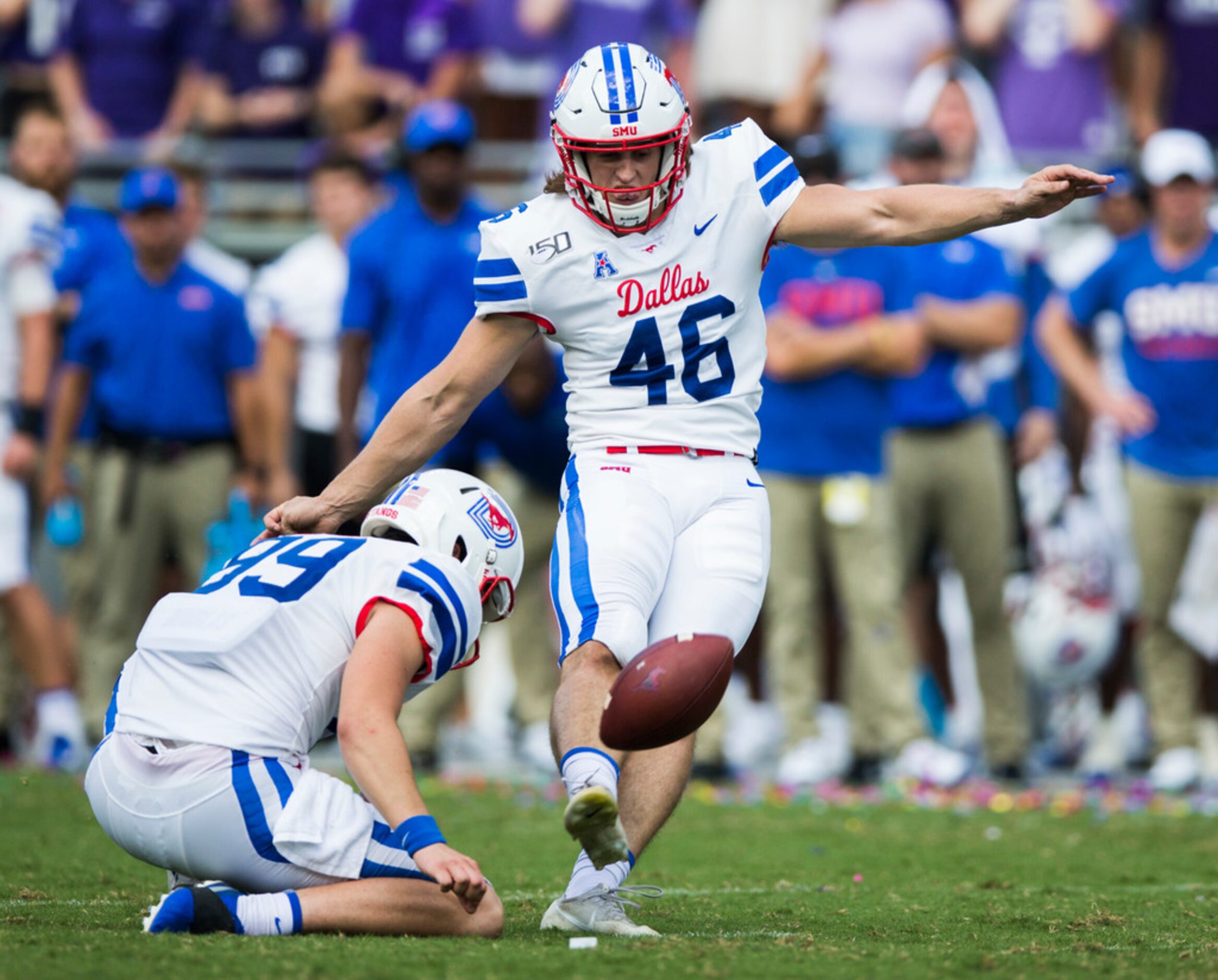 Southern Methodist Mustangs place kicker Luke Hogan (46) kicks a field goal during the first...