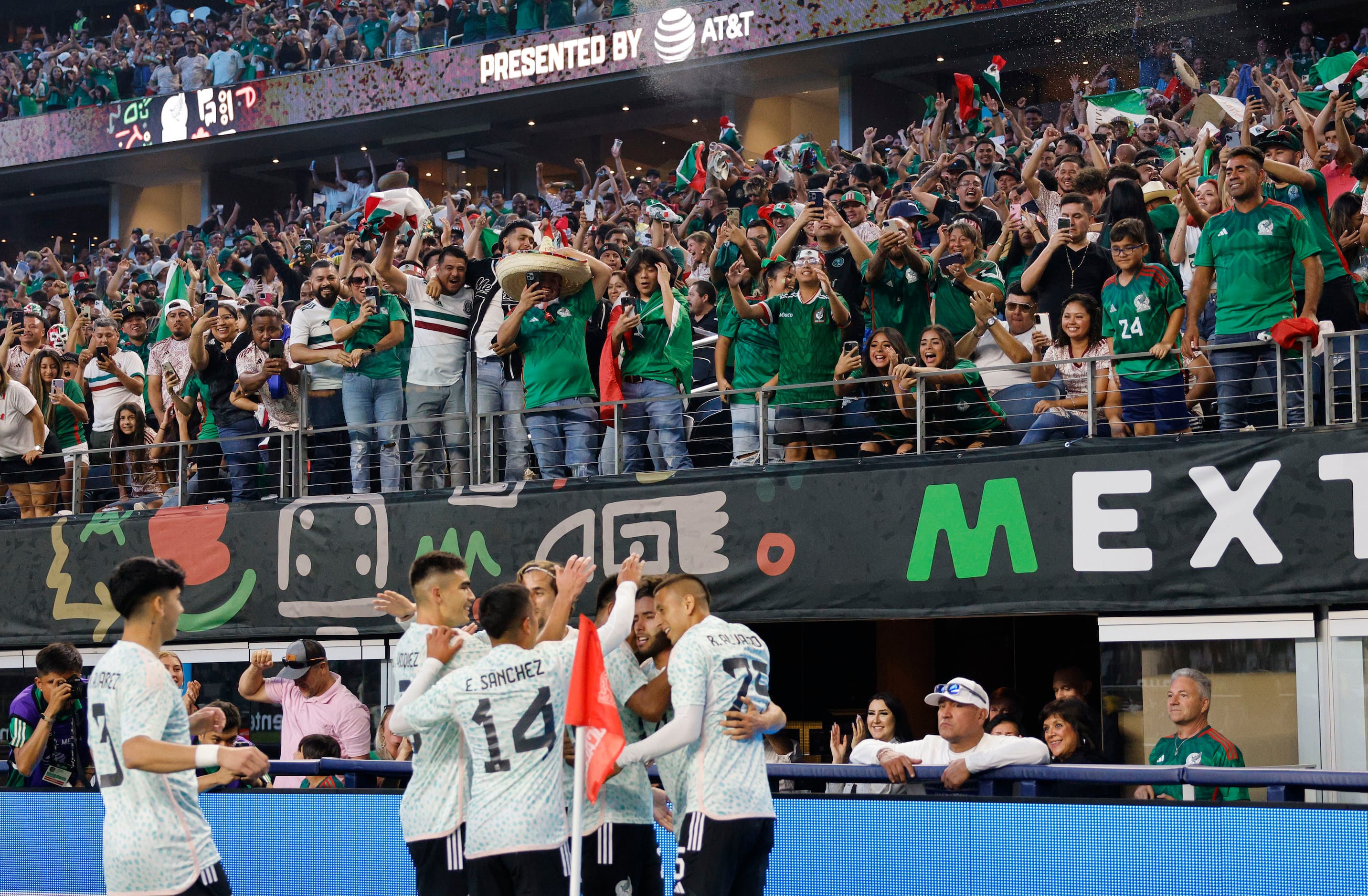 Mexico National Soccer Team Ultimate Fan Pack Ultimate Fan Package