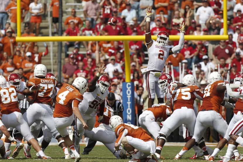 Former Texas kicker Anthony Fera (4) will be one of the most difficult pieces to replace for...