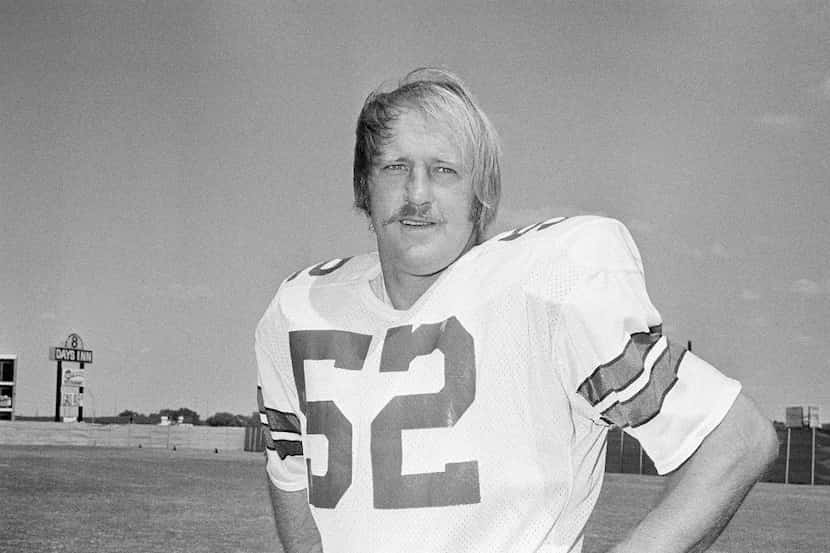 FILE - This is a Sept. 1975 file photo showing Dallas Cowboys football player Dave Edwards....