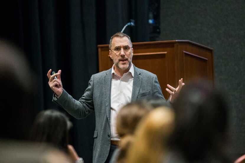 Mike Wilson, editor of The Dallas Morning News, spoke at a high school journalism workshop...