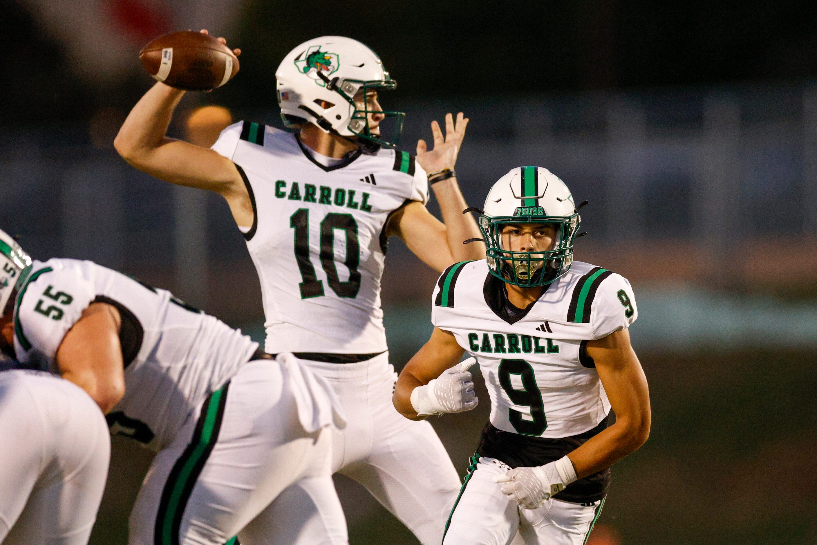 Southlake Carroll running back Riley Wormley (9) runs a route as quarterback Graham Knowles...