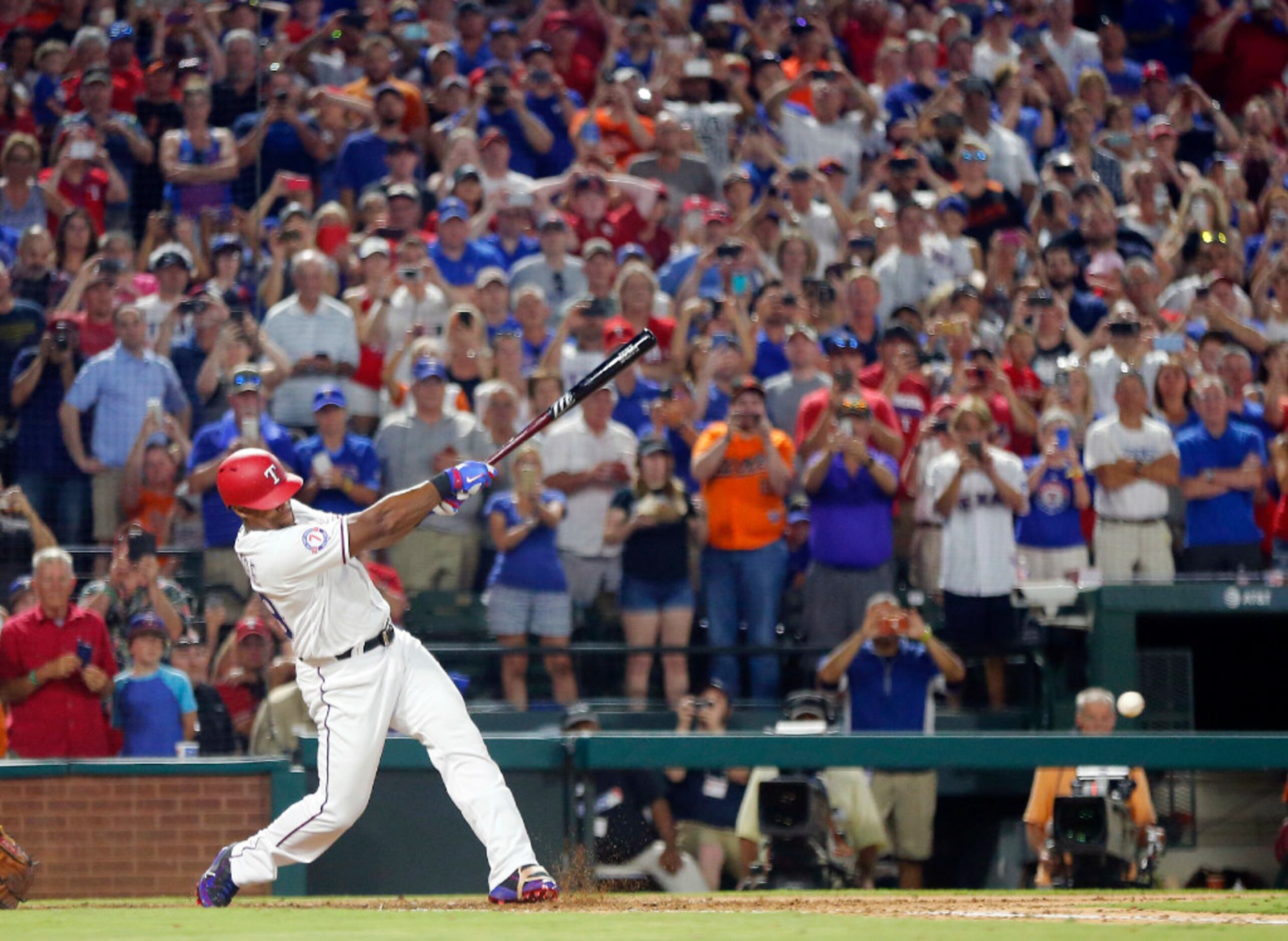 Adrian Beltre at 2,999 hits after Rangers' 4-0 loss to Orioles