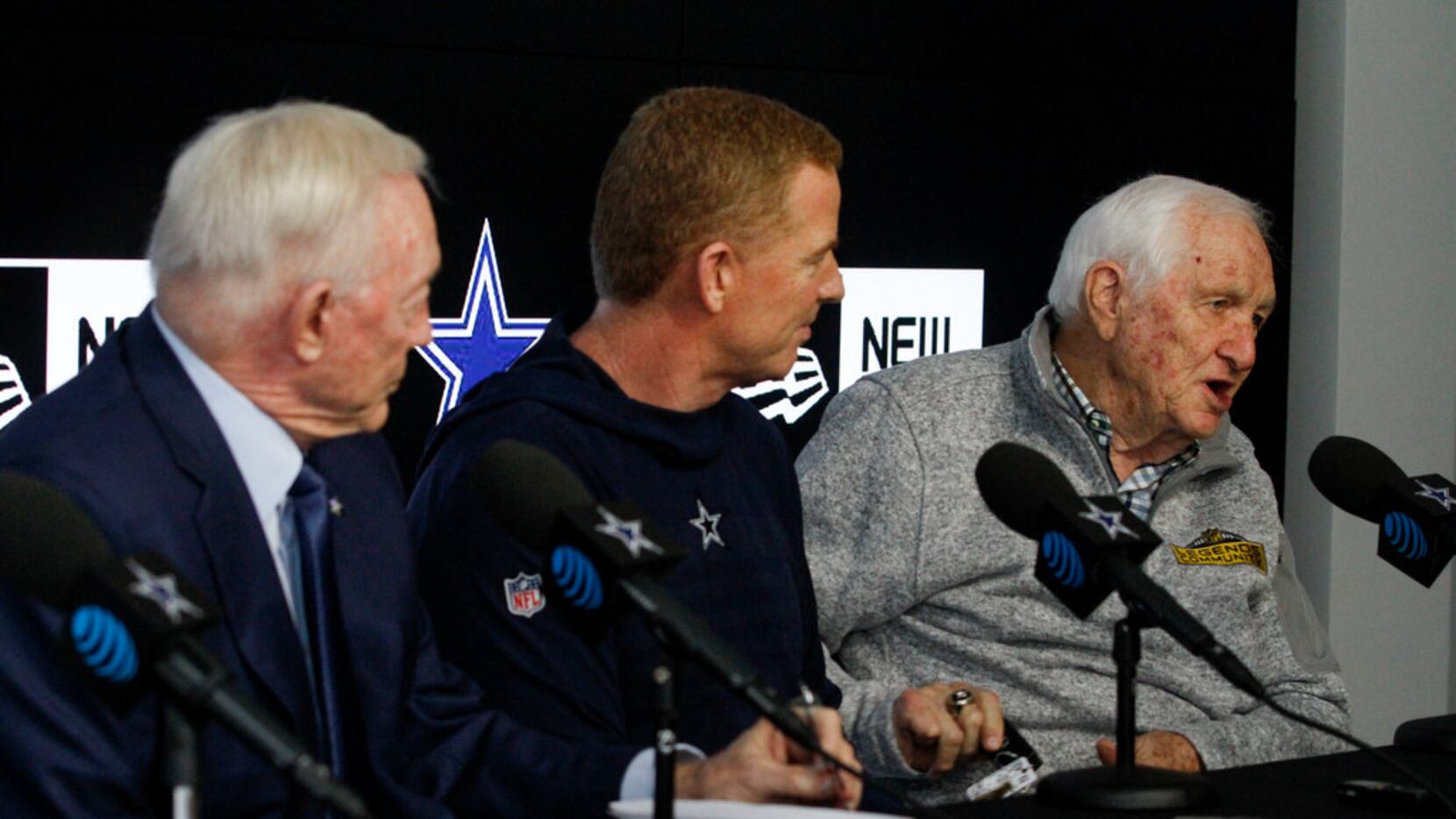 Cowboys Owner Jerry Jones and Head Coach Jason Garrett listen as Cowboys Ring of Honor...