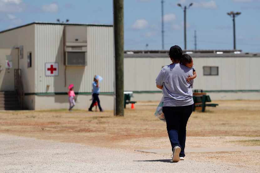 Foto tomada en el centro de detención de migrantes de Dilley, Texas, el 23 de agosto del 2019.