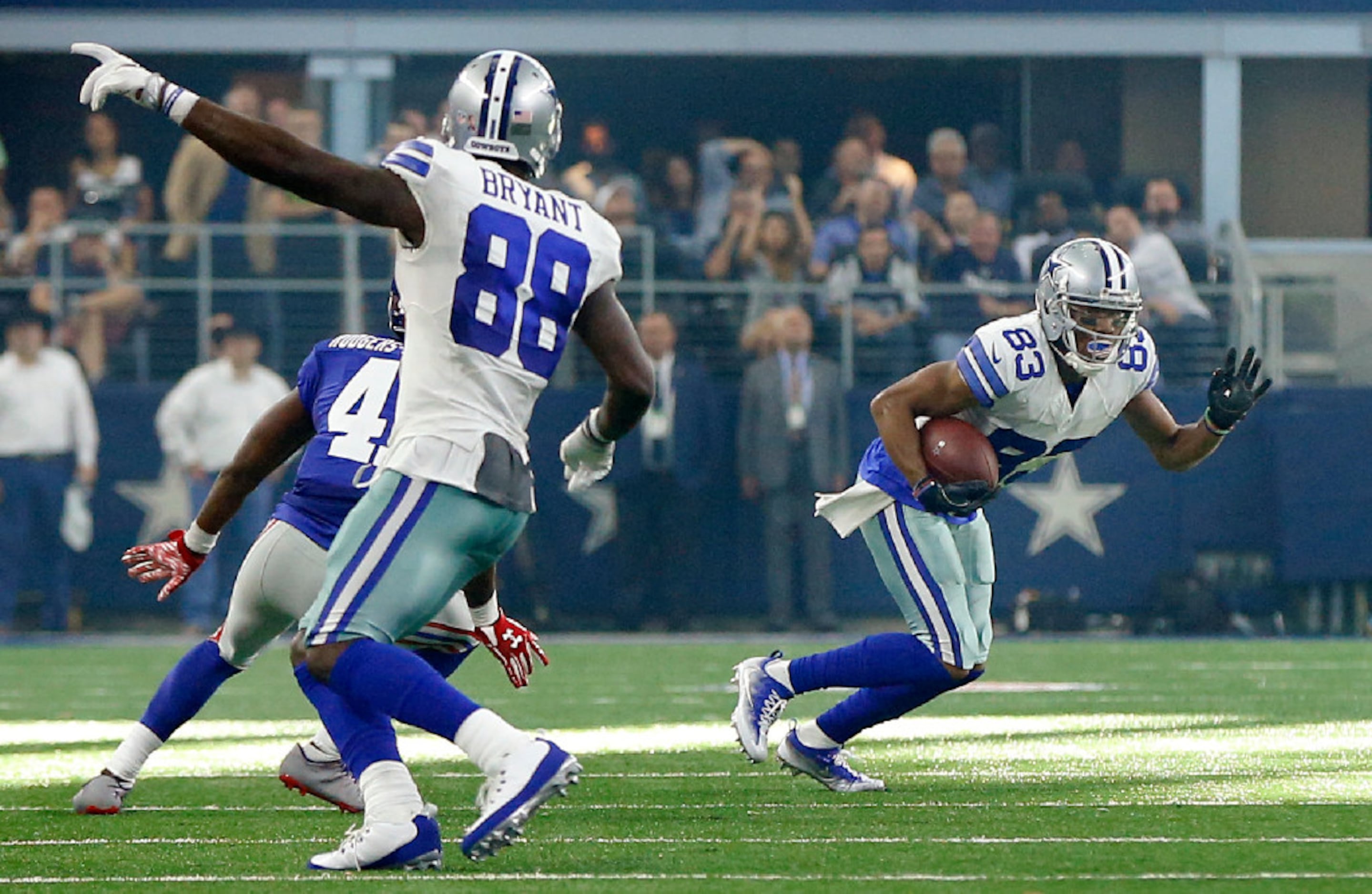 Ezekiel Elliott Fires Back at Critics, Talks Importance of Pass Blocking ✭  Inside The Star