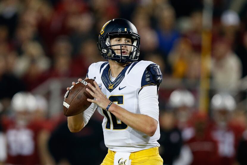 PALO ALTO, CA - NOVEMBER 21: Jared Goff #16 of the California Golden Bears in action against...