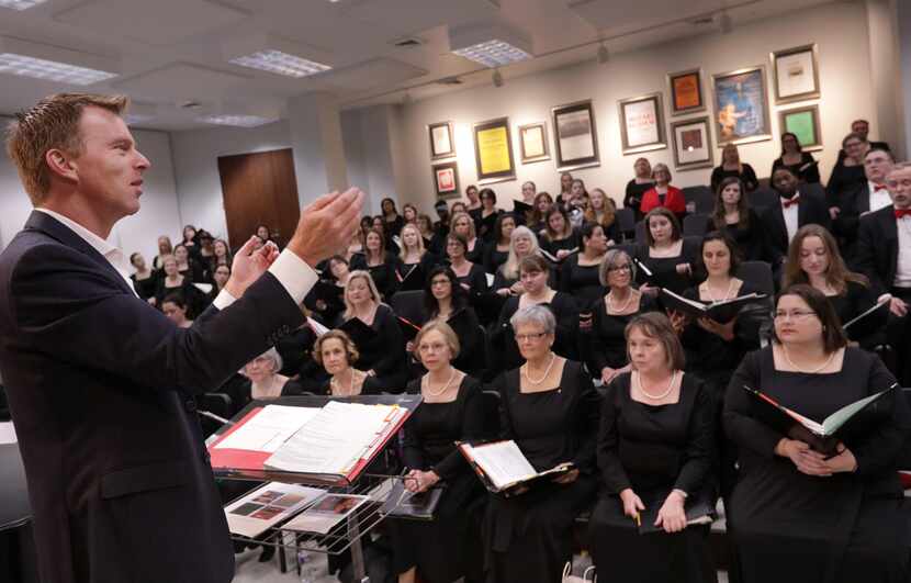 Director Joshua Habermann leads the Dallas Symphony Chorus during a warm up  at the Meyerson...