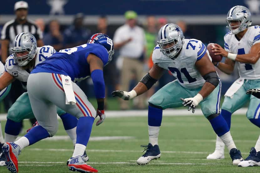New York Giants defensive tackle Jay Bromley (96) rushes as Dallas Cowboys offensive guard...