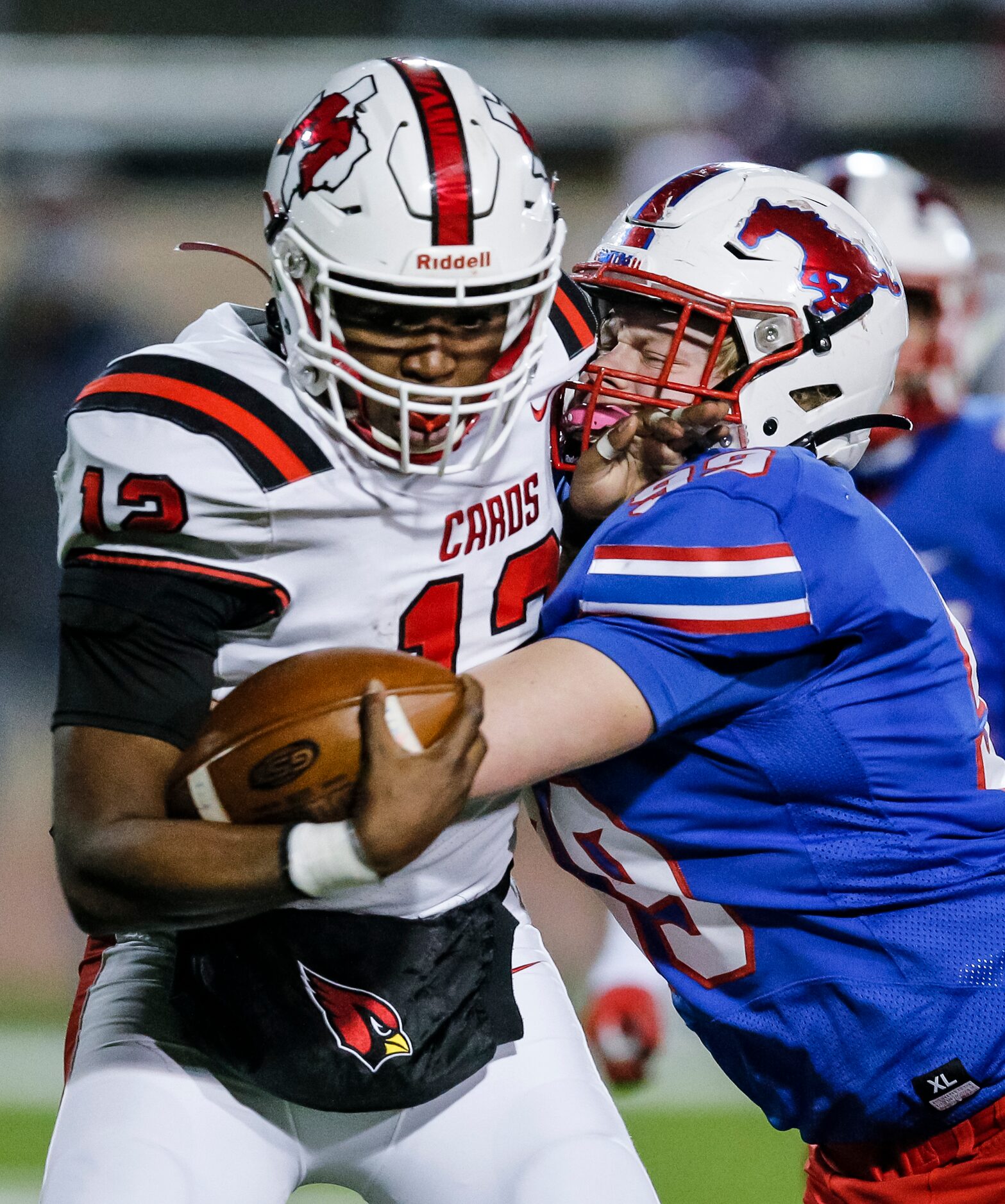 JJ Pearce senior defensive lineman Nicky Pacione (99) sacks Irving MacArthur sophomore...