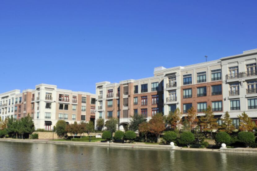 The Windsor at Las Colinas apartment in Irving are located in the Las Colinas Urban Center.