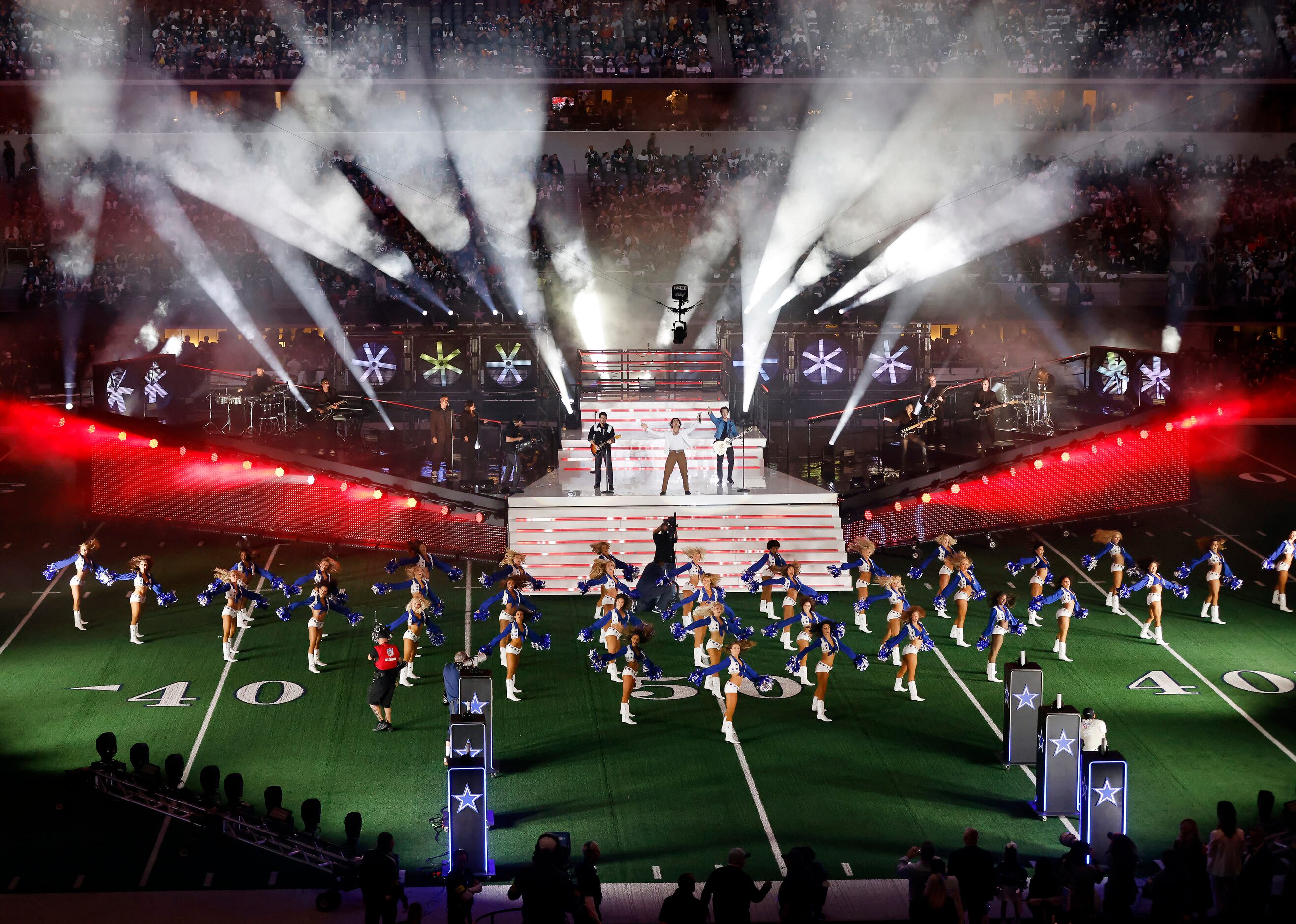 The Dallas Cowboys Cheerleaders performed with the Jonas Brothers during the Thanksgiving...