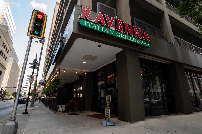 Ravenna Italian Grille restaurant in Downtown Dallas