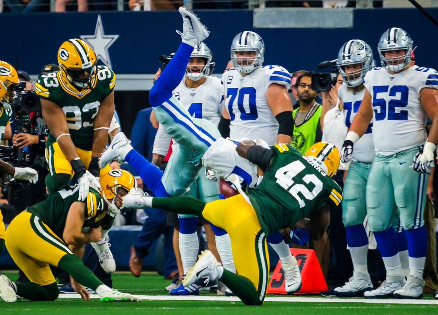 Photos: Packers arrive at AT&T Stadium