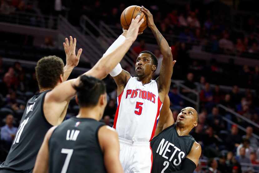 AUBURN HILLS, MI - MARCH 30: Kentavious Caldwell-Pope #5 of the Detroit Pistons takes a shot...