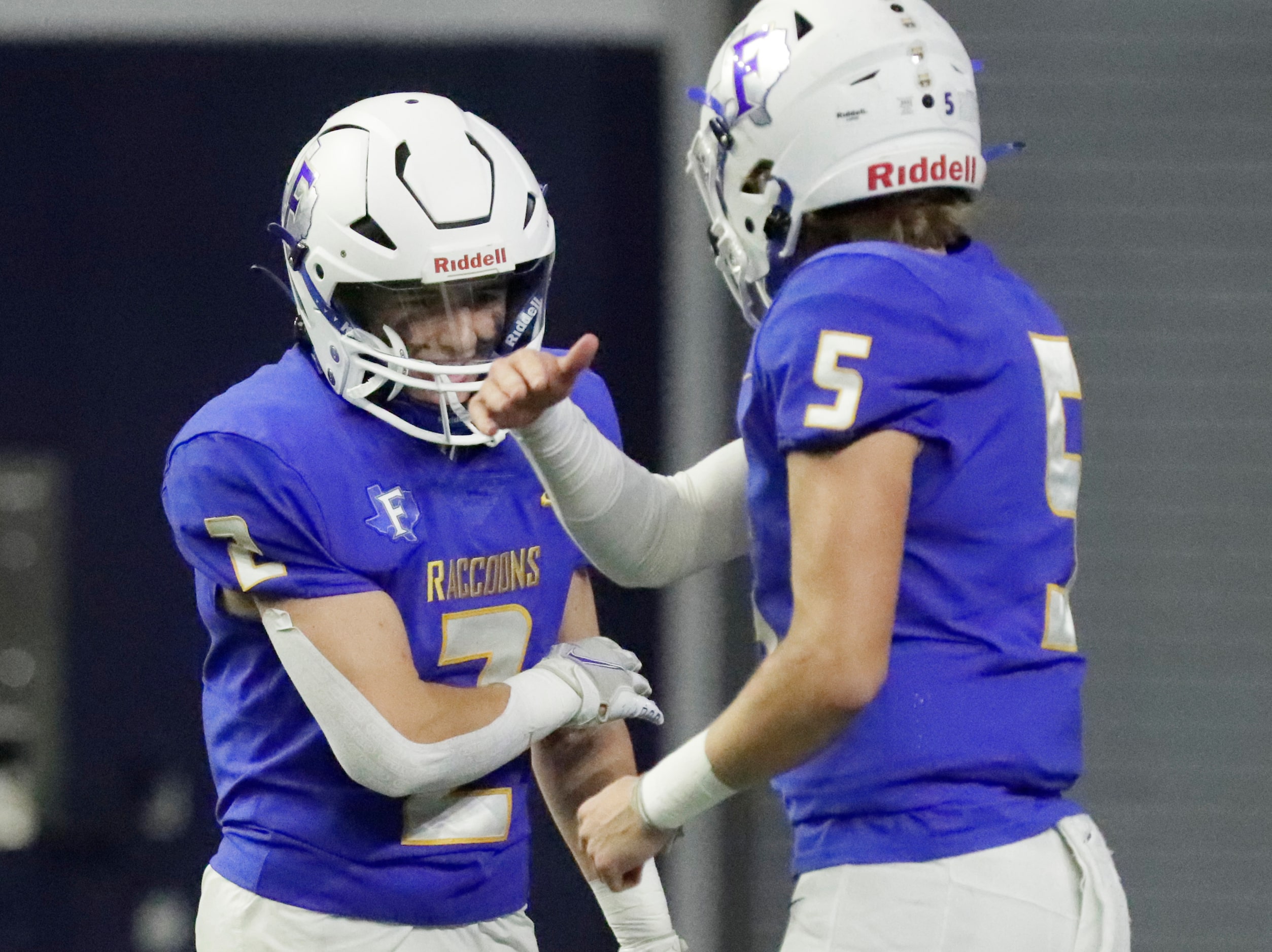 Frisco High School wide receiver Jackson Voris (2) celebrates with Frisco High School...