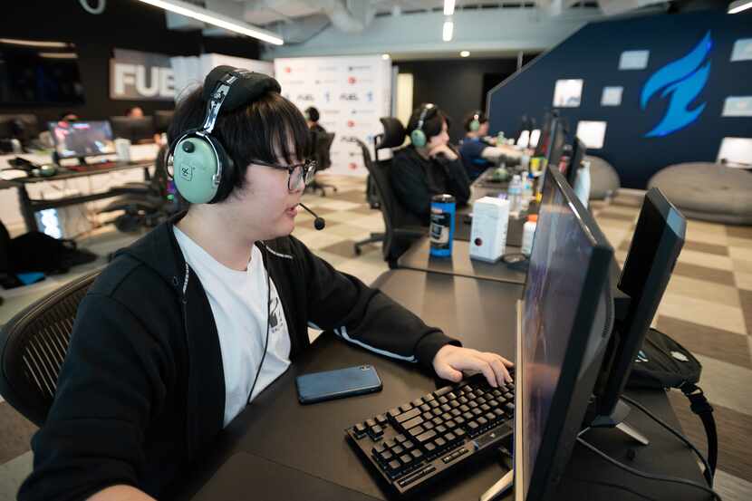 Dallas Fuel Support player SeungSoo "Jecse" Lee during a practice game at the Dallas Fuel...