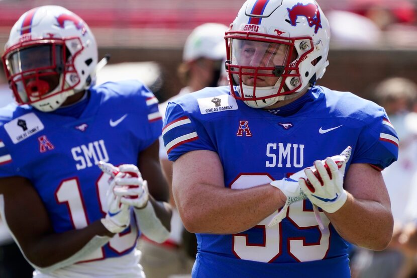 SMU defensive tackle Will Jones (95) warms up before an NCAA football game against Memphis...