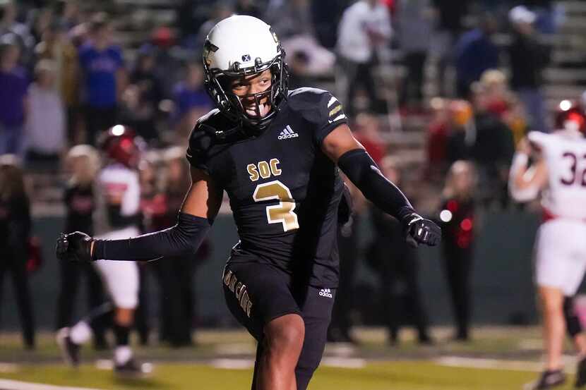 South Oak Cliff wide receiver Kylin Mathis (3) celebrates after scoring a touchdown during...