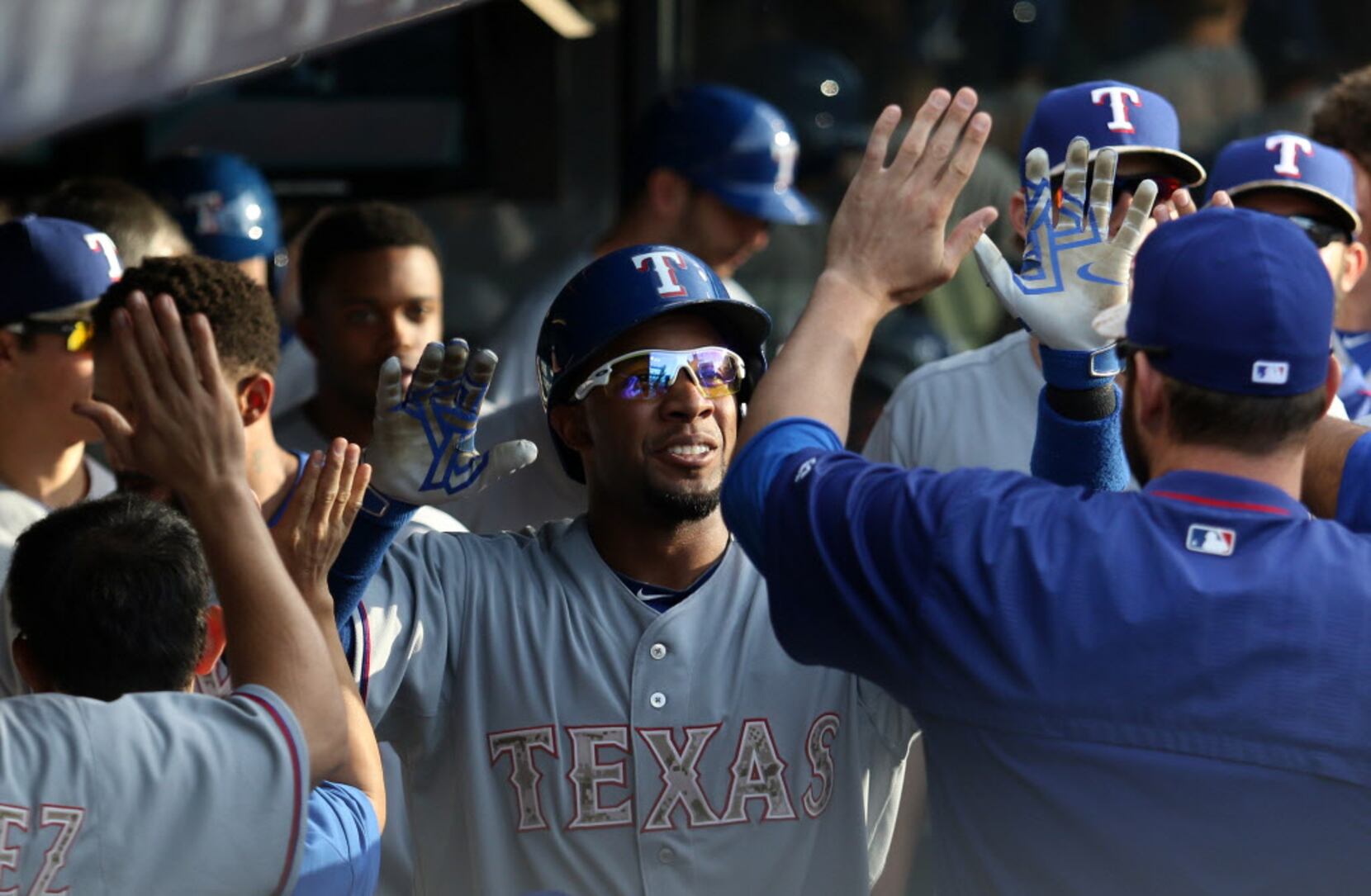 Elvis Andrus hit 100 home runs Líder en deportes