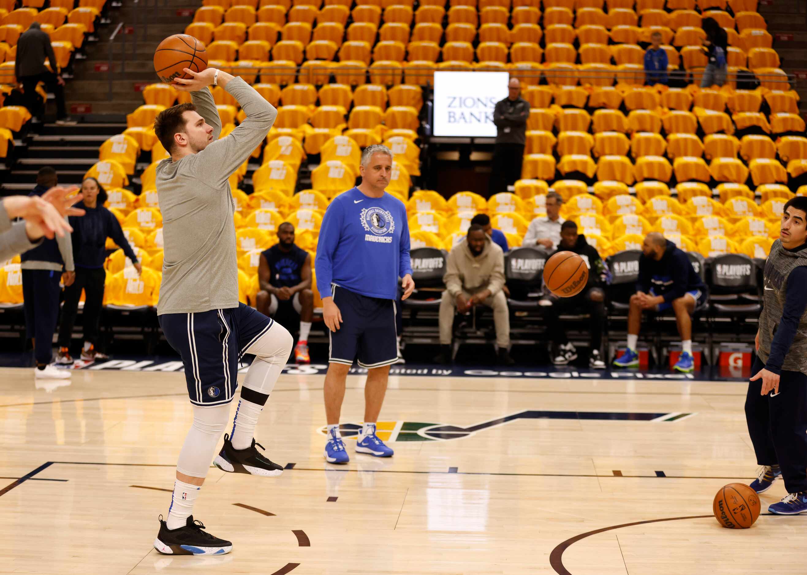 Dallas Mavericks guard Luka Doncic (77) shoots during warmups before game 4 of an NBA...