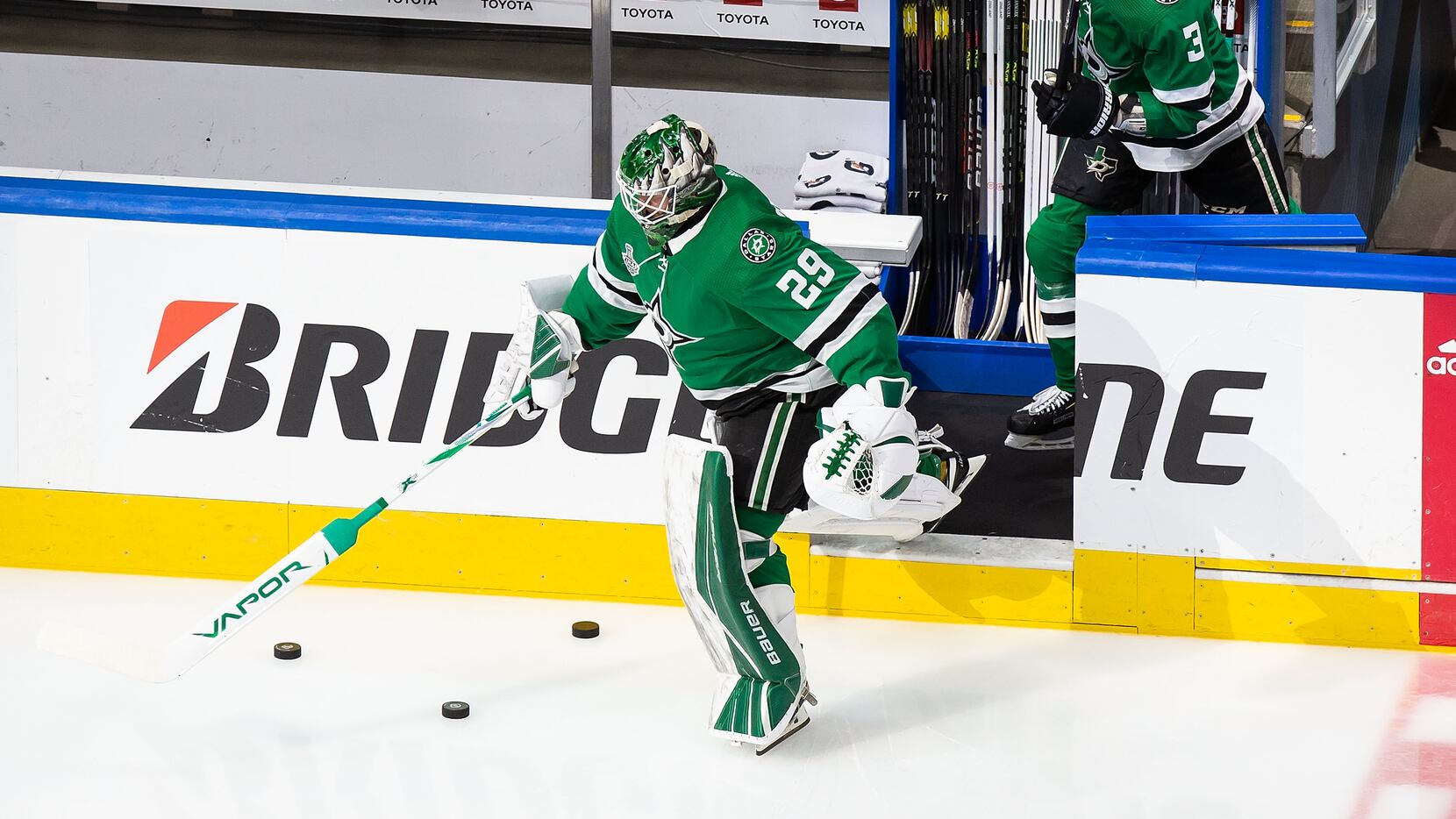 FILE - Stars goaltender Jake Oettinger (29) warms up during Game 4 of the Stanley Cup Final...