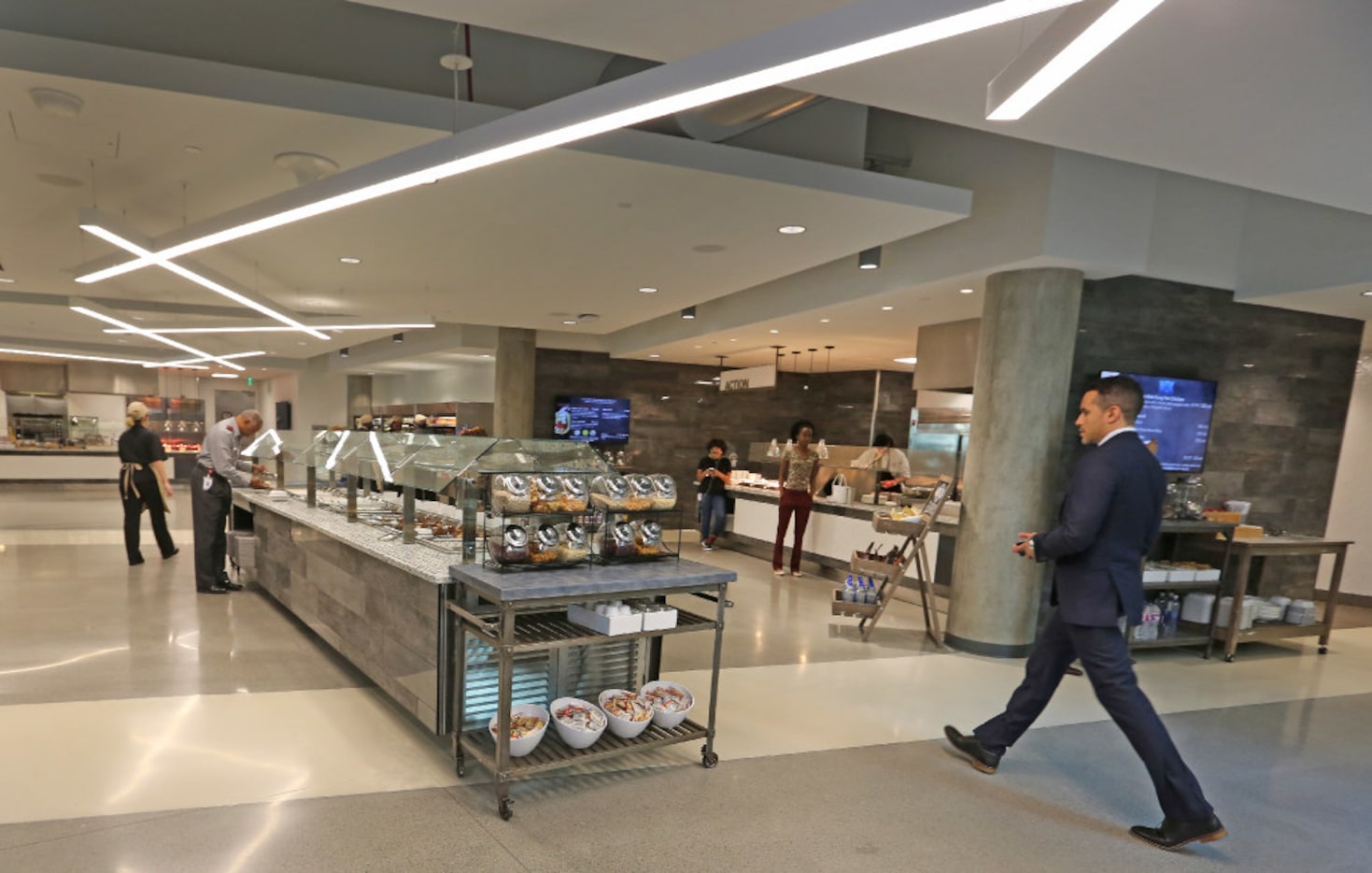 A large food court is included on the campus of the Toyota headquarters in Plano.