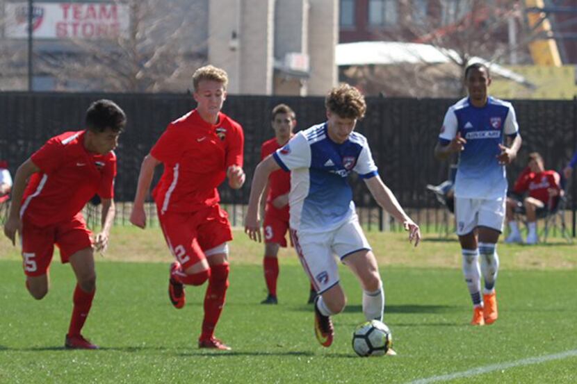 Chris Cappis playing for the FC Dallas Academy U19s.