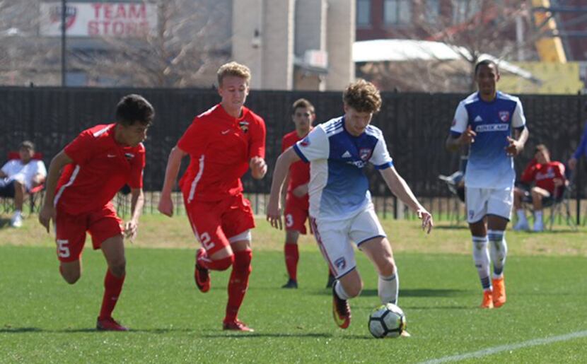Chris Cappis on the ball playing for the FC Dallas Academy U19s.