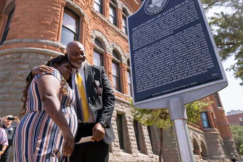 Nkeya Brooks, fourth great-grandchild of Allen Brooks, and Ed Gray, leader of the Dallas...