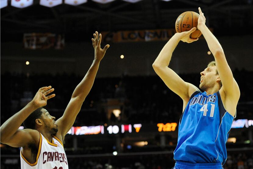 Jan 20, 2014; Cleveland, OH, USA; Dallas Mavericks power forward Dirk Nowitzki (41) shoots...